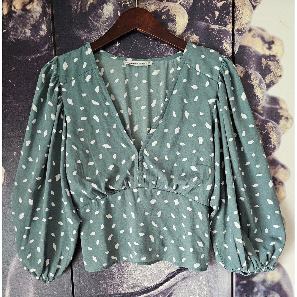 Abercrombie & Fitch Green White Dot Balloon Sleeve Smocked Back Blouse M